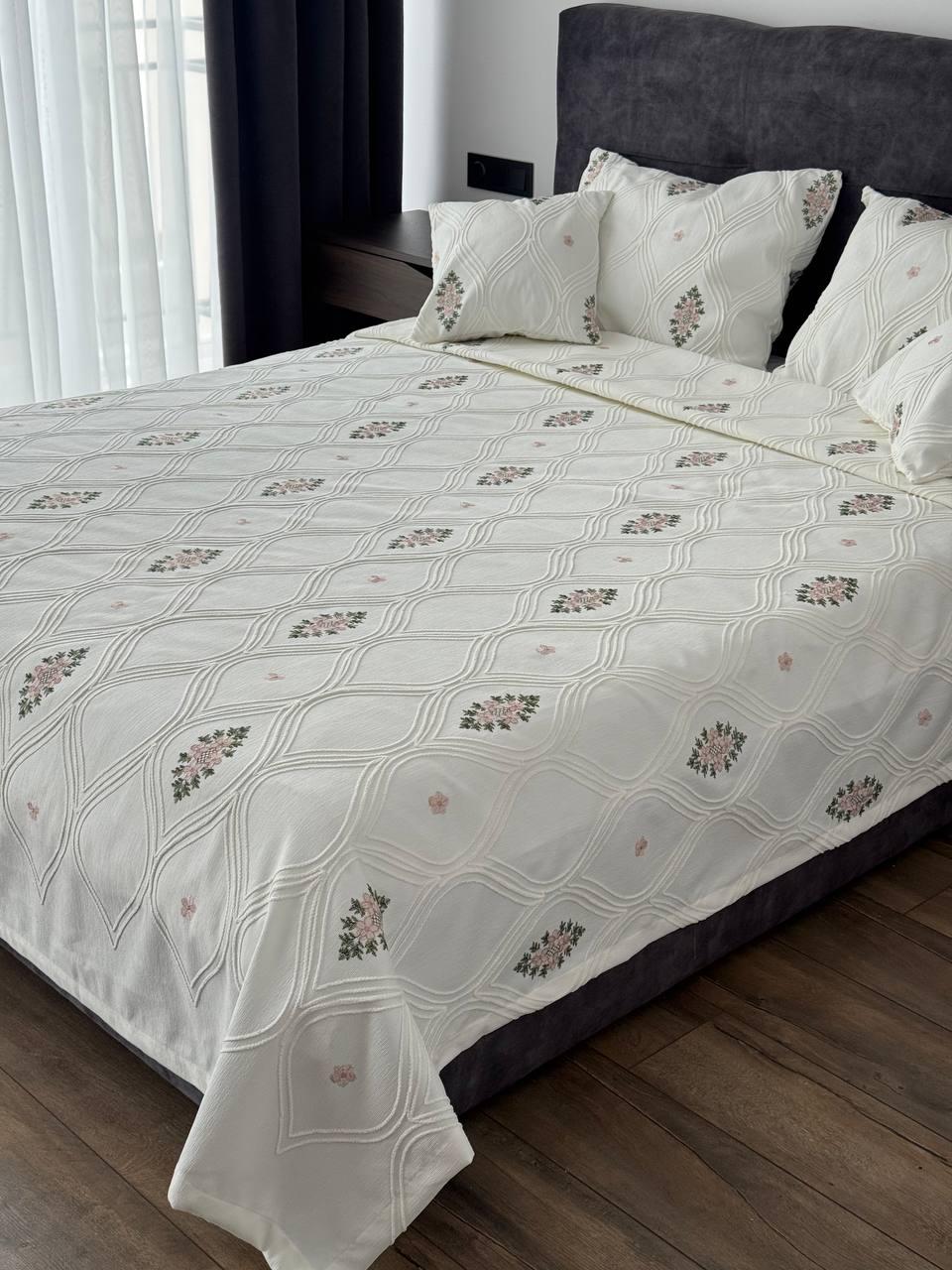 Покривало Бароко №3 бавовна 180х250 см Молочний (55677-3-180x250cm) - фото 9 Покривало Бароко №3 бавовна 180х250 см Молочний (55677-3-180x250cm) - фото 9