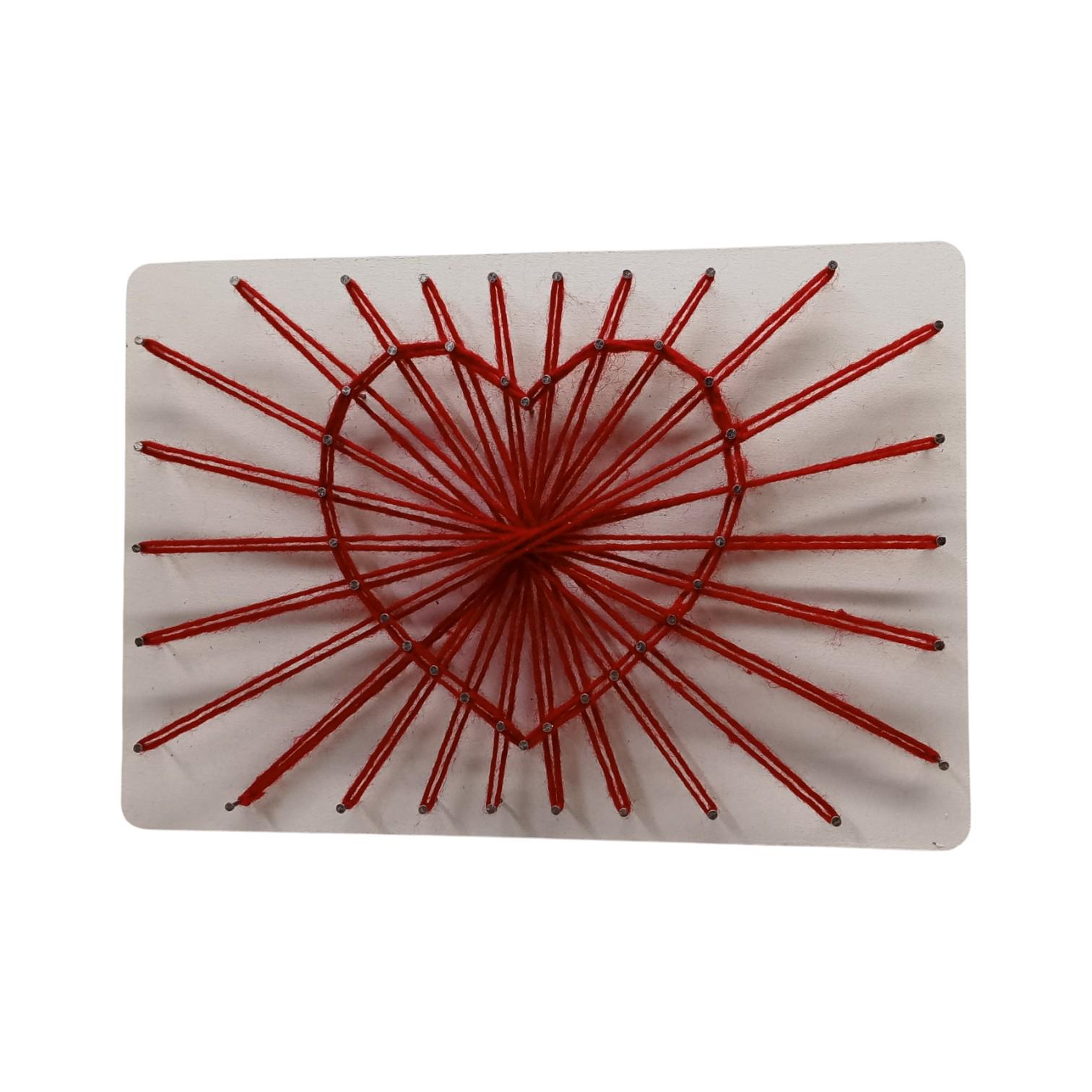 Творческий набор стринг-арт "Сердце" на белом фоне 160х230 мм (30686771)