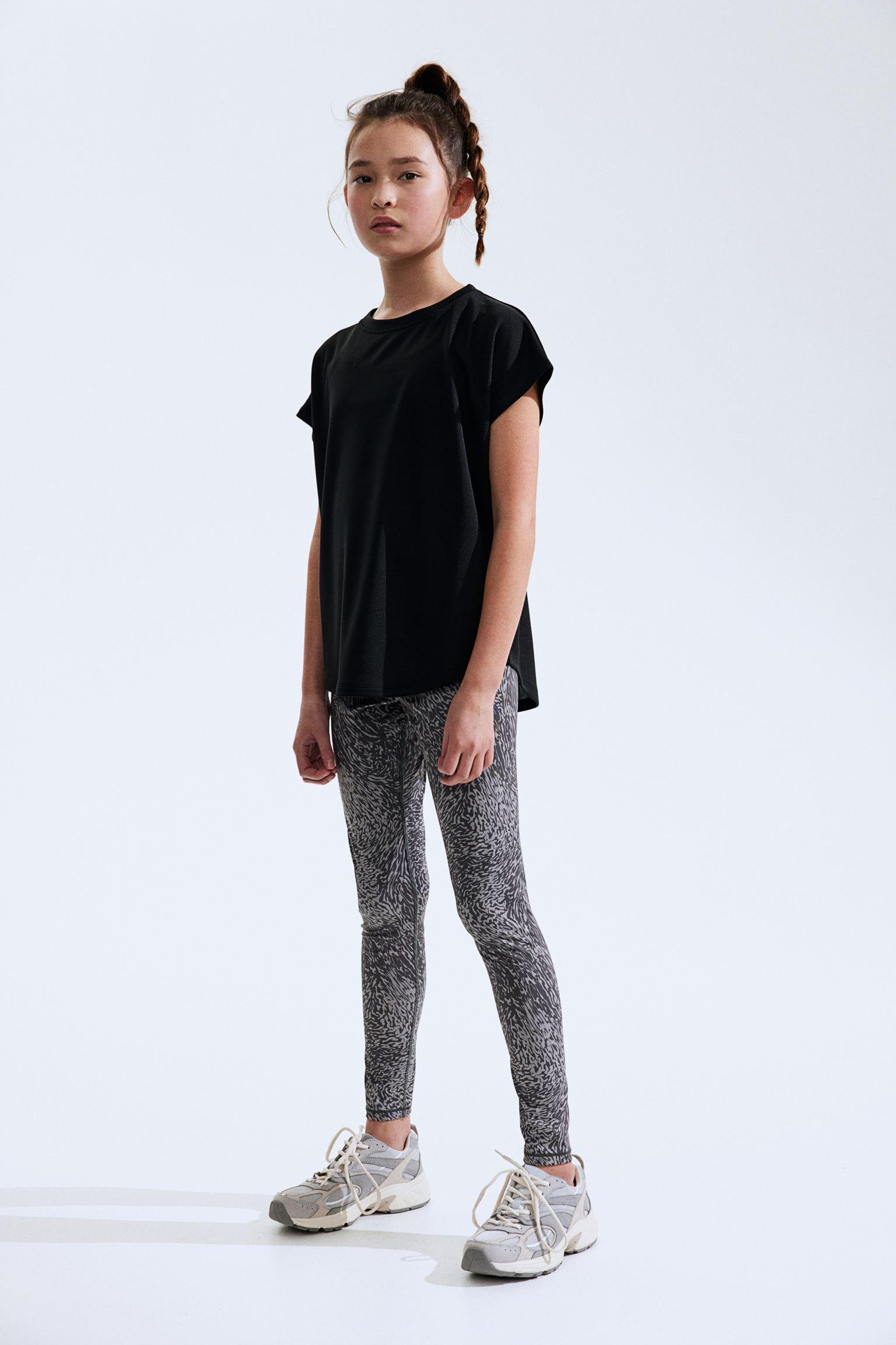 Футболка спортивна H&M 134-140 см Чорний (A20510583681)