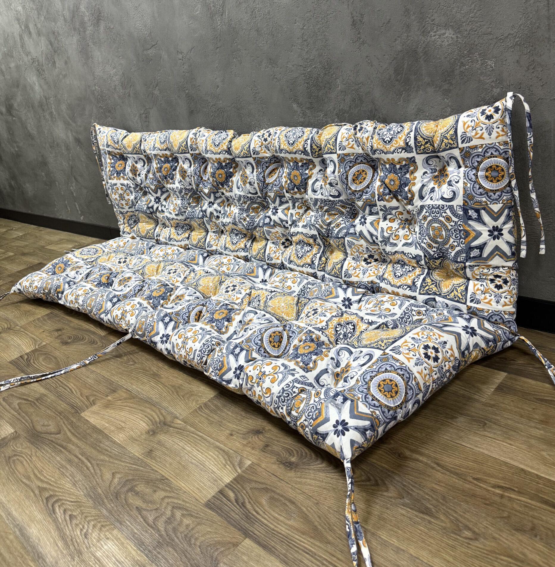 Подушка с каретной стяжкой Comfort Home Abstraction на поддоны/качели/каркасы/садовую мебель панама 150х50х50 см