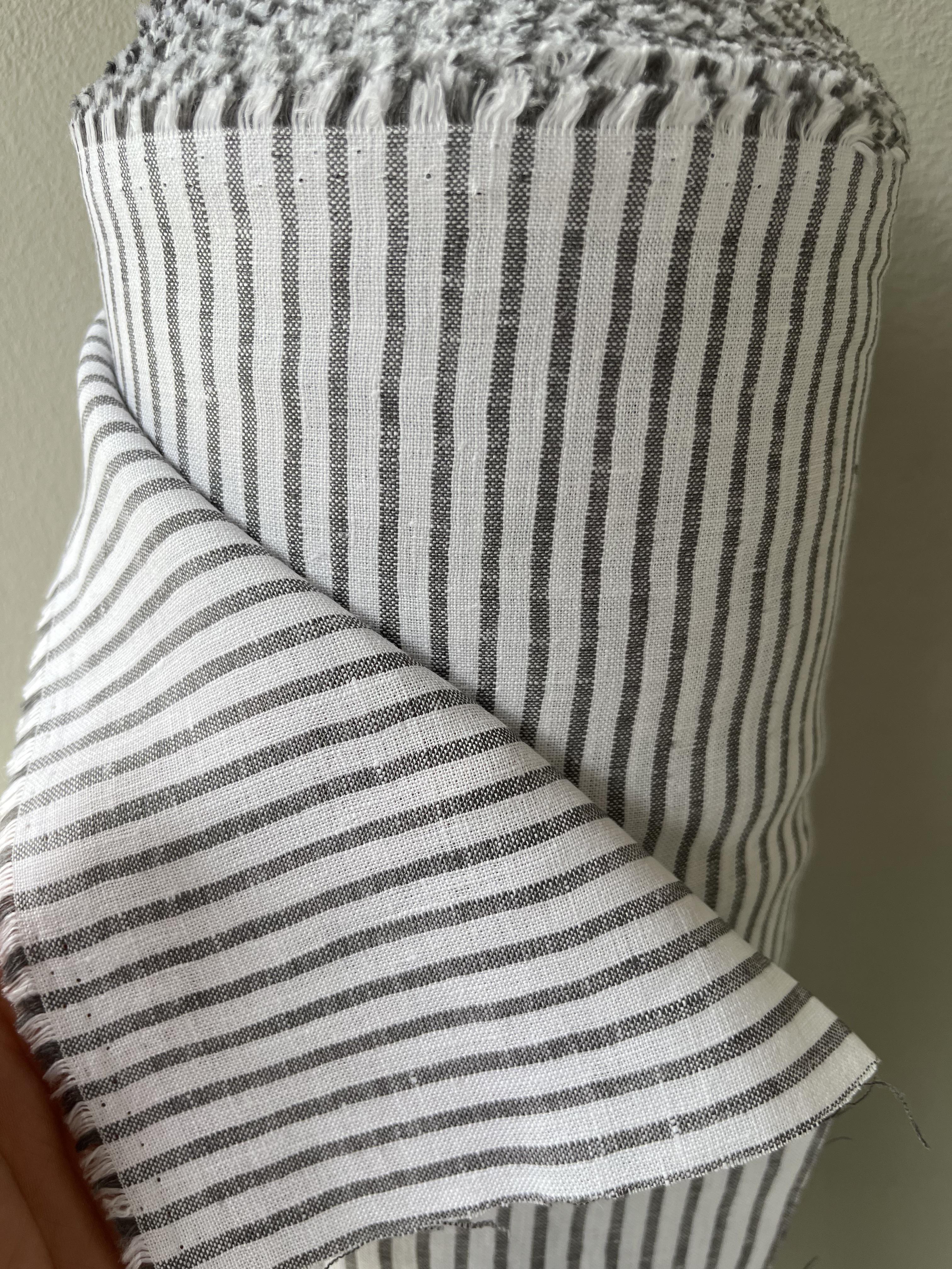 Ткань Linen Plus CRASH EFFECT 100% лен 260 см Цвет-6/106 Белый в черную полоску