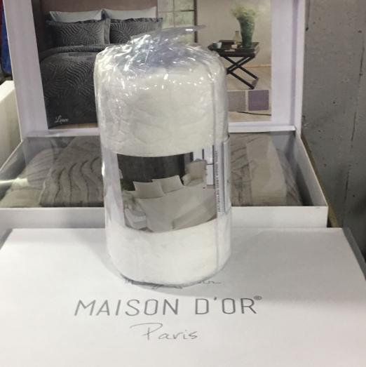 Простынь Maison D'or ecru махровая на резинке 180x200 см с наволочками 2 шт. 50x70 см (2000022265600)