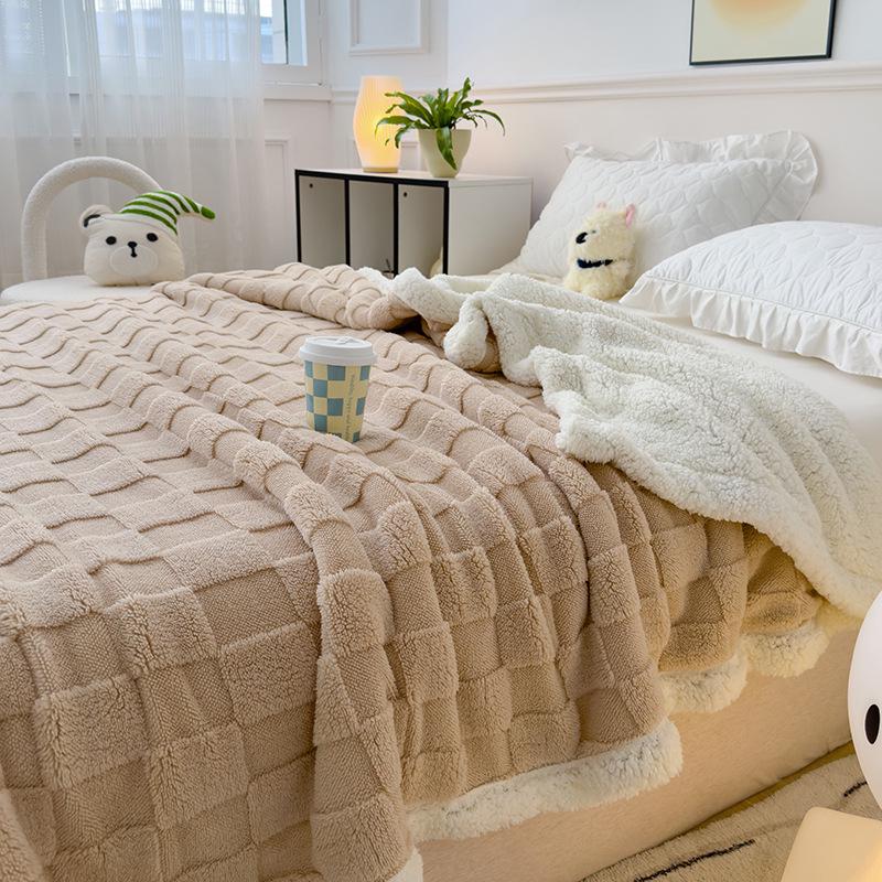 Покрывало Cuddly 180х200 см Beige (e8699aef) - фото 2 Покрывало Cuddly 180х200 см Beige (e8699aef) - фото 2