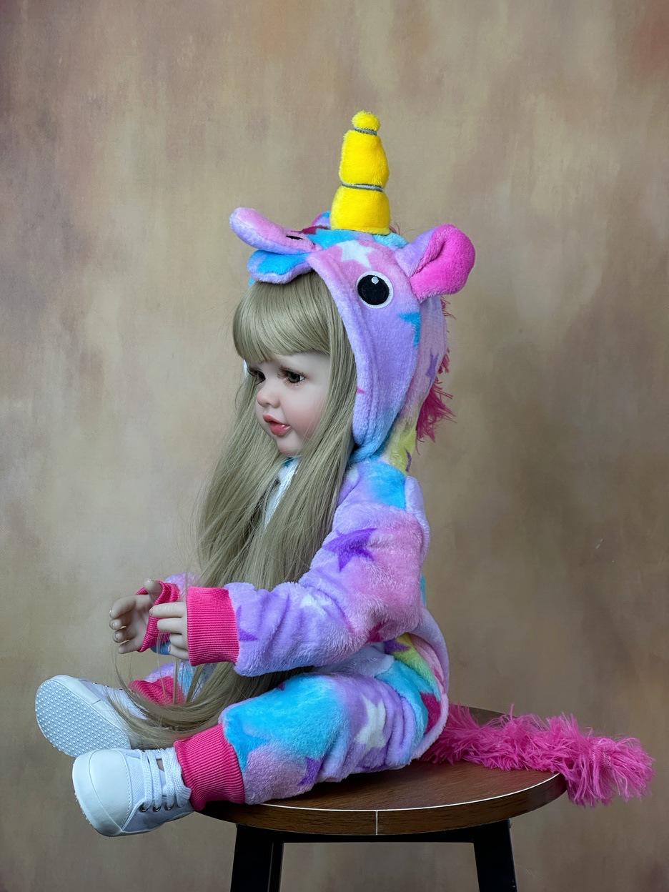 Кукла Reborn Иванка винил-силиконовая с соской/бутылочкой 55 см (1958097548) - фото 2 Кукла Reborn Иванка винил-силиконовая с соской/бутылочкой 55 см (1958097548) - фото 2