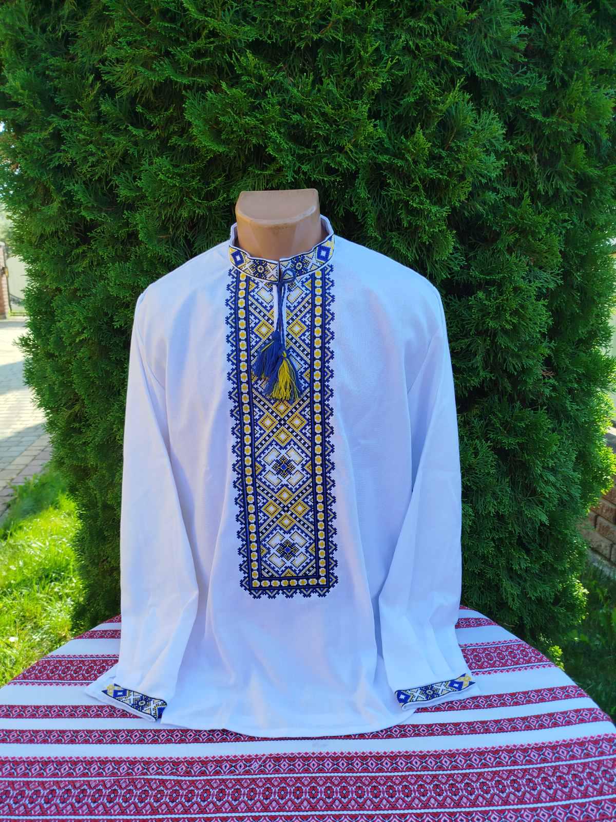 Вишиті сорочки для пари Український орнамент р. 46 (29378557) - фото 3 Вишиті сорочки для пари Український орнамент р. 46 (29378557) - фото 3