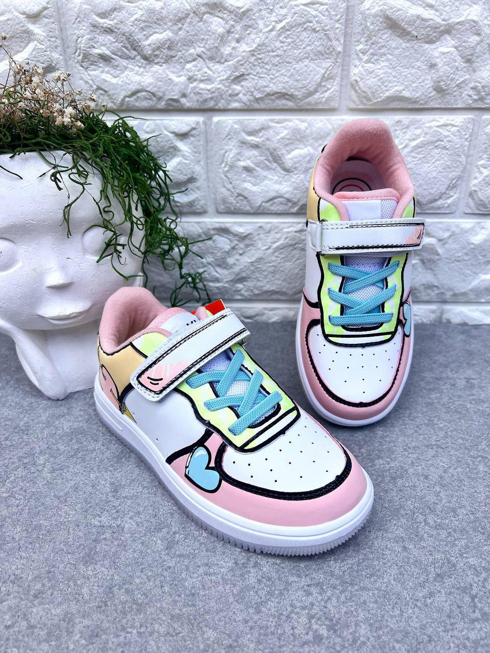 Кроссовки для девочки Bi&Ki 1371 с сердцами р. 28 17,6см (1371)