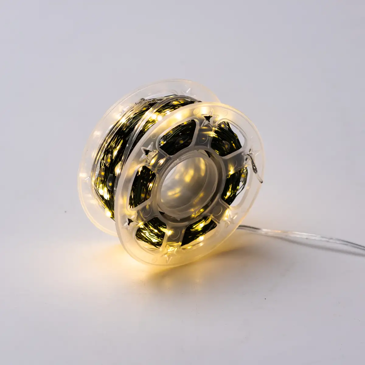 Гирлянда нить GarlandoPro 500L50MGY Роса 500 LED 50 м с пультом от сети Желтый (118-107-500L50MGY) - фото 2 Гирлянда нить GarlandoPro 500L50MGY Роса 500 LED 50 м с пультом от сети Желтый (118-107-500L50MGY) - фото 2