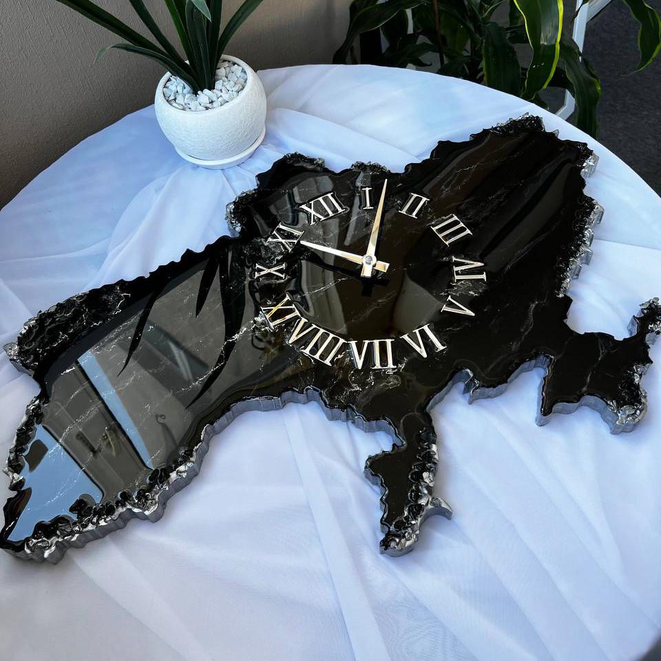 Часы настенные из эпоксидной смолы Карта Украины 70x45 см