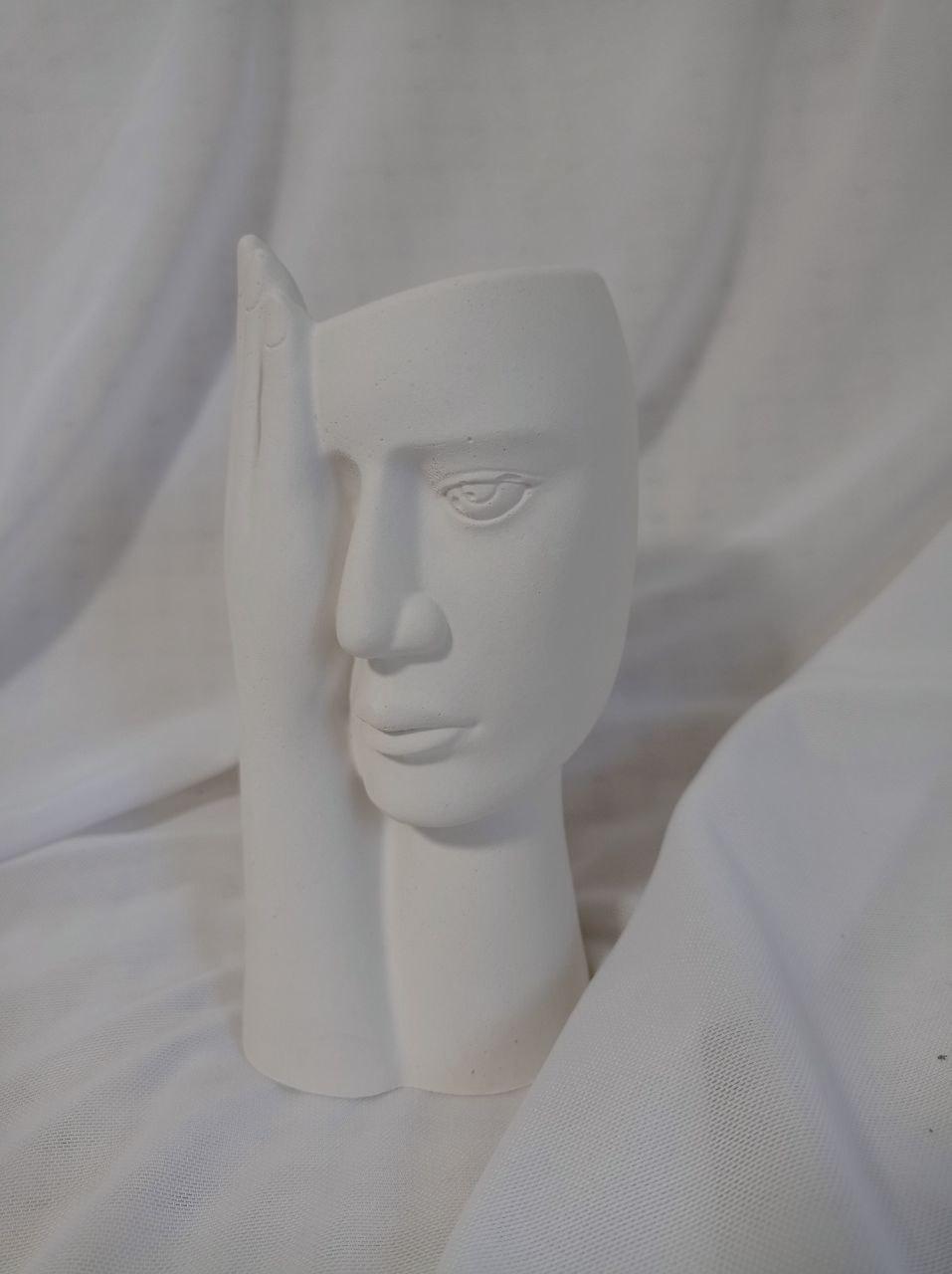 Ваза-кашпо Обличчя з рукою 13,5 см (13926543) Ваза-кашпо Обличчя з рукою 13,5 см (13926543)