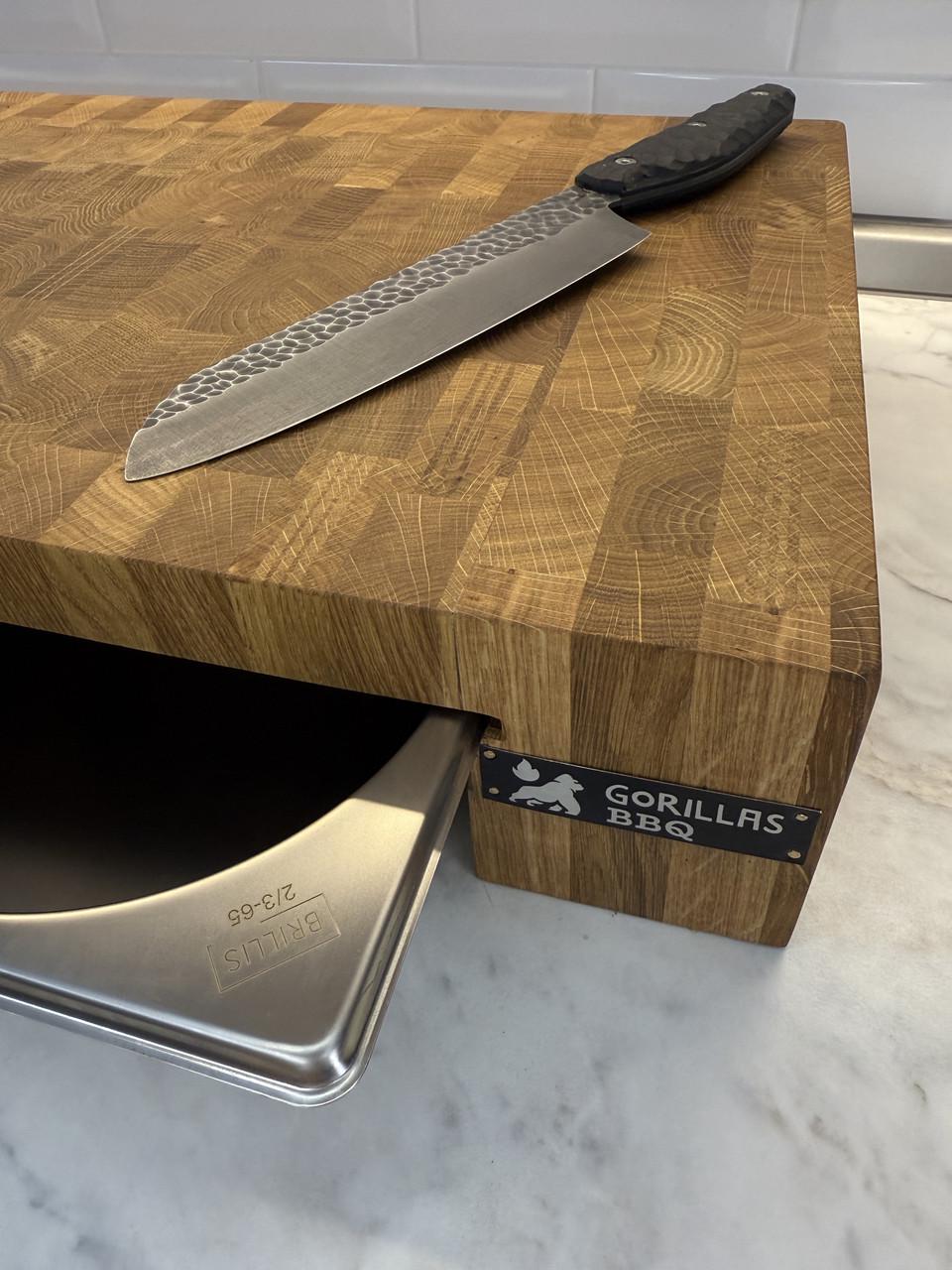 Доска торцевая разделочная Gorillas BBQ дуб с поддоном 500х350х100 мм (DS53) - фото 7 Доска торцевая разделочная Gorillas BBQ дуб с поддоном 500х350х100 мм (DS53) - фото 7