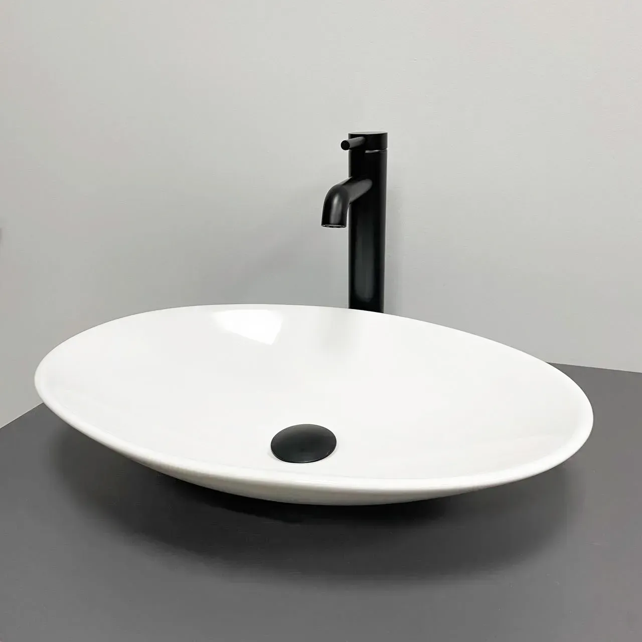 Умывальник накладной VBI TUFARA 500x355 мм White (VBI-012616) Умывальник накладной VBI TUFARA 500x355 мм White (VBI-012616)