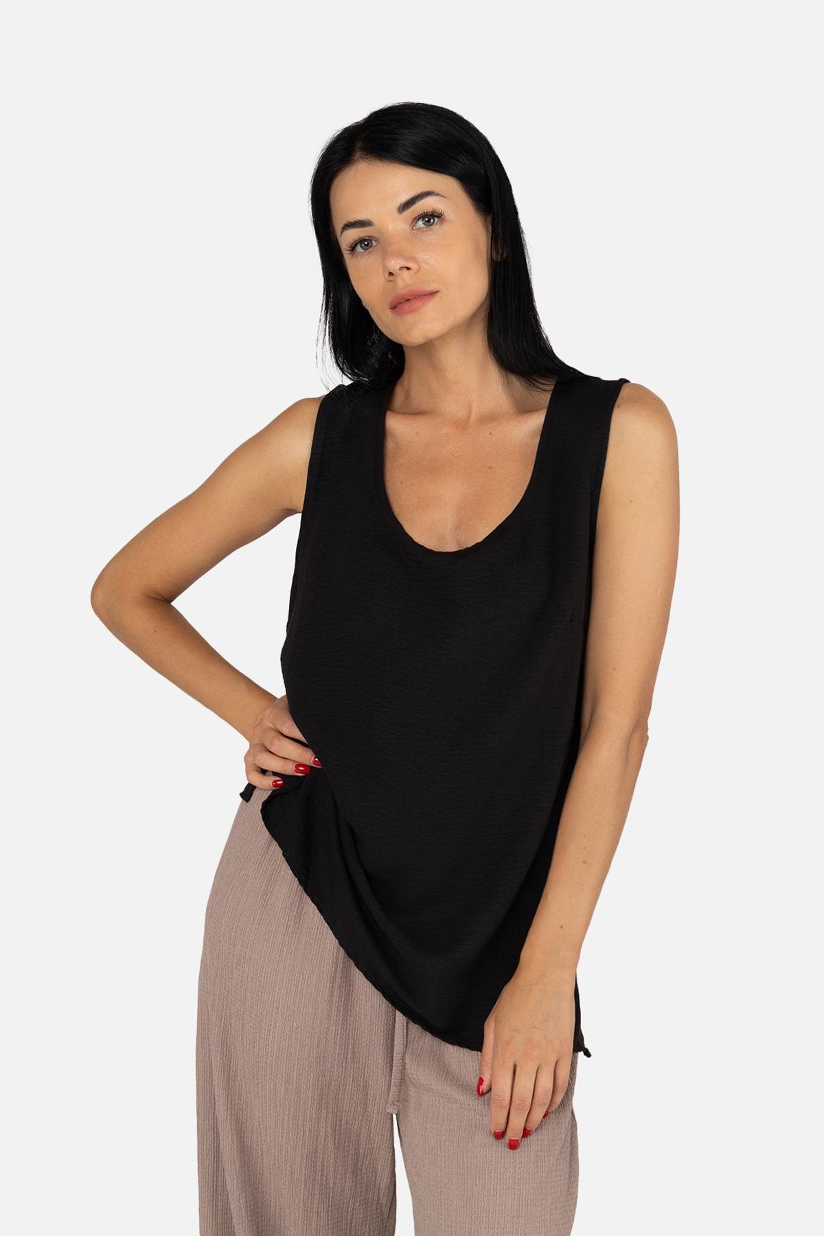 Блуза женская ЦБ-00256401 с коротким рукавом р. 42 Черный (SKT001010083)