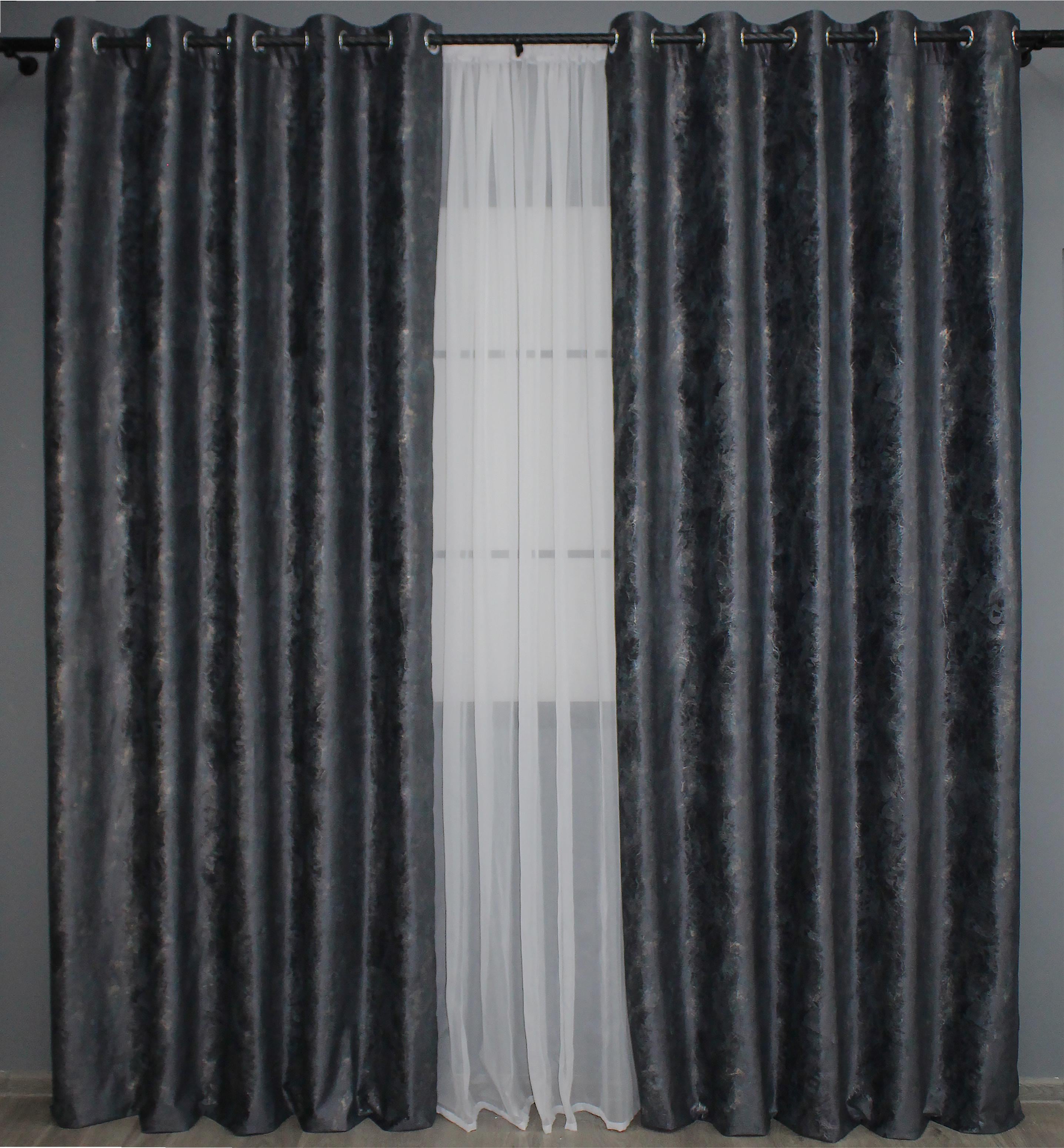 Комплект штор на люверсах VR-Textil Бархат Афина № 1298ш 150х270 см 2 шт. Черный/Серый (37-0065)