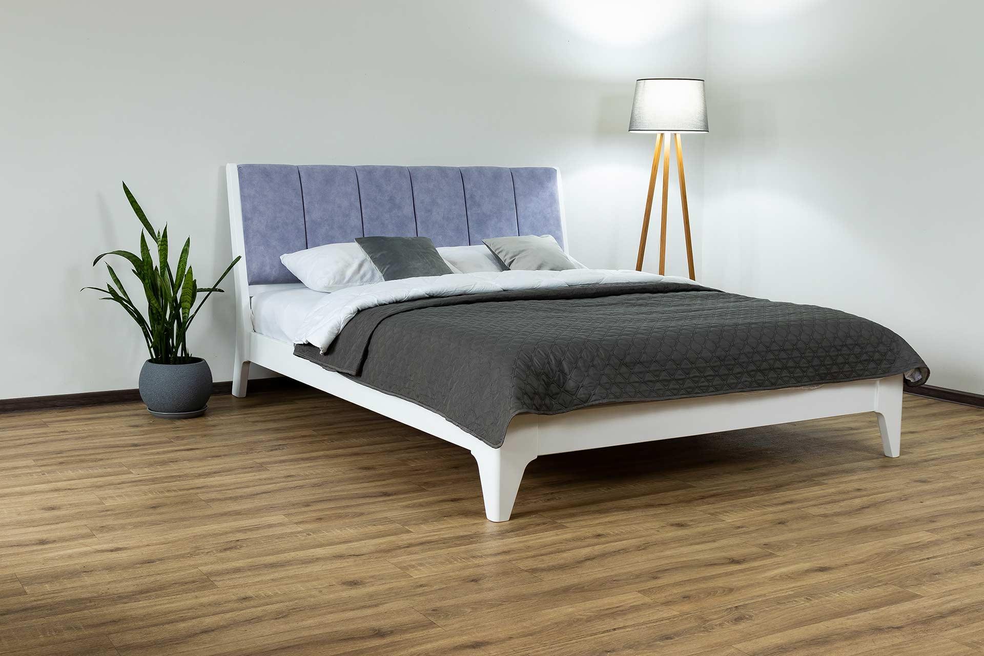 Ліжко класичне двоспальне Дрімка Евелін дерев'яне з м'яким узголів'ям Бук 160х200 см Білий/Блакитний (50055) Ліжко класичне двоспальне Дрімка Евелін дерев'яне з м'яким узголів'ям Бук 160х200 см Білий/Блакитний (50055)