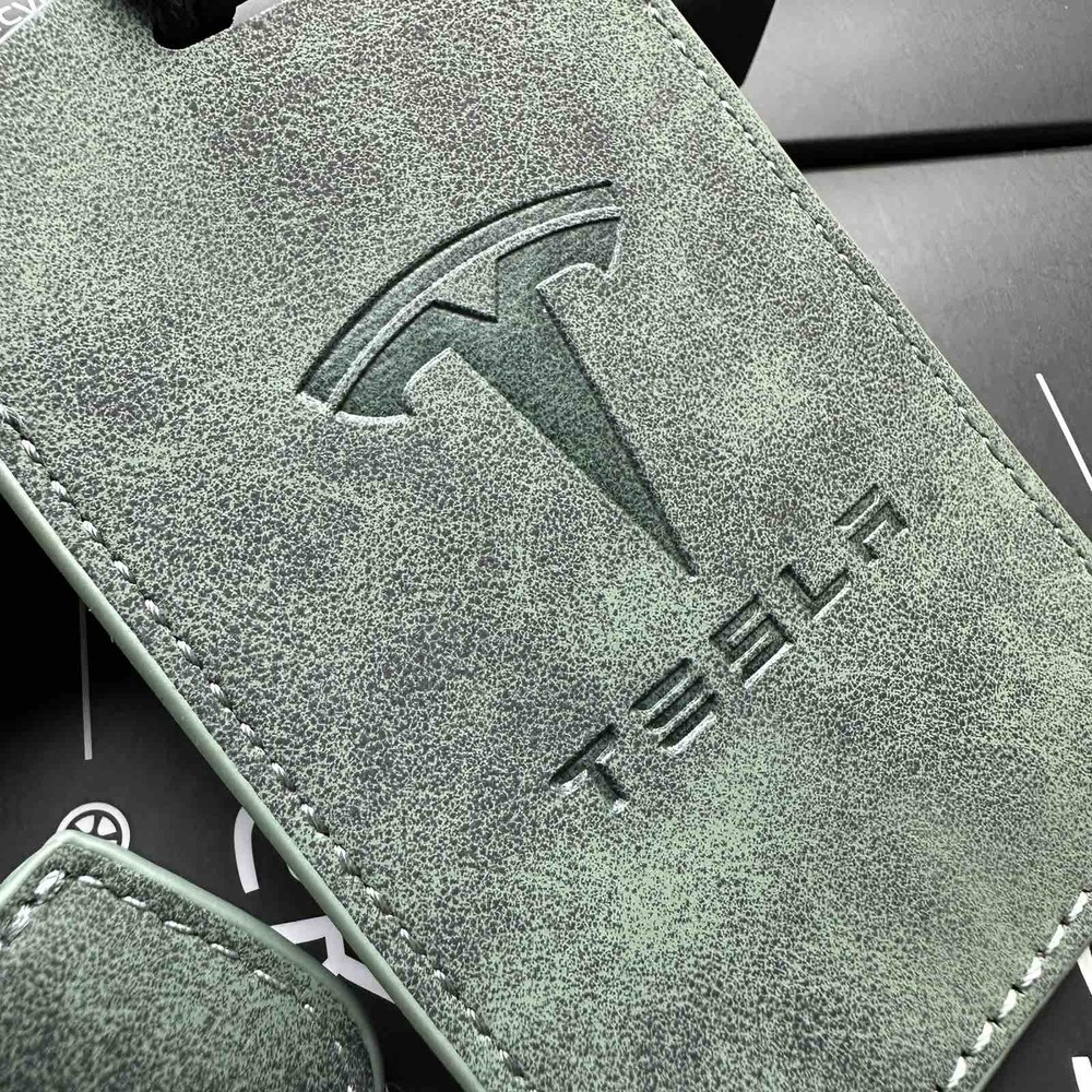 Чехол кожаный для ключа карты Tesla (Model 3 ) - фото 2 Чехол кожаный для ключа карты Tesla (Model 3 ) - фото 2