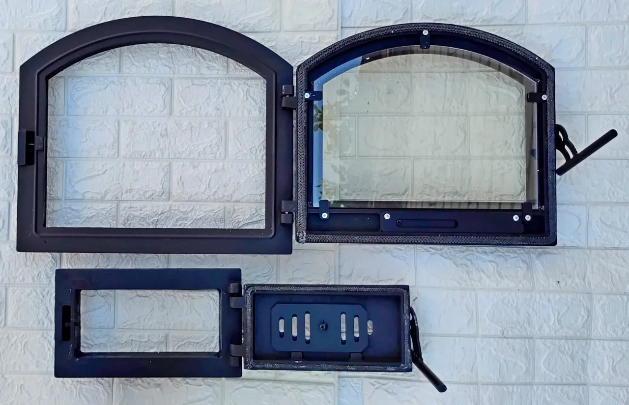 Дверки чавунні для каміна з термостійким склом і регулятором піддуву 42х49 см та піддувальні 19x33 см - фото 2 Дверки чавунні для каміна з термостійким склом і регулятором піддуву 42х49 см та піддувальні 19x33 см - фото 2