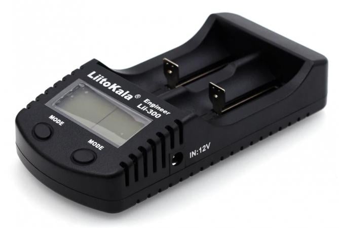 Зарядное устройство Liitokala Lii-300 с автоадаптером Зарядное устройство Liitokala Lii-300 с автоадаптером