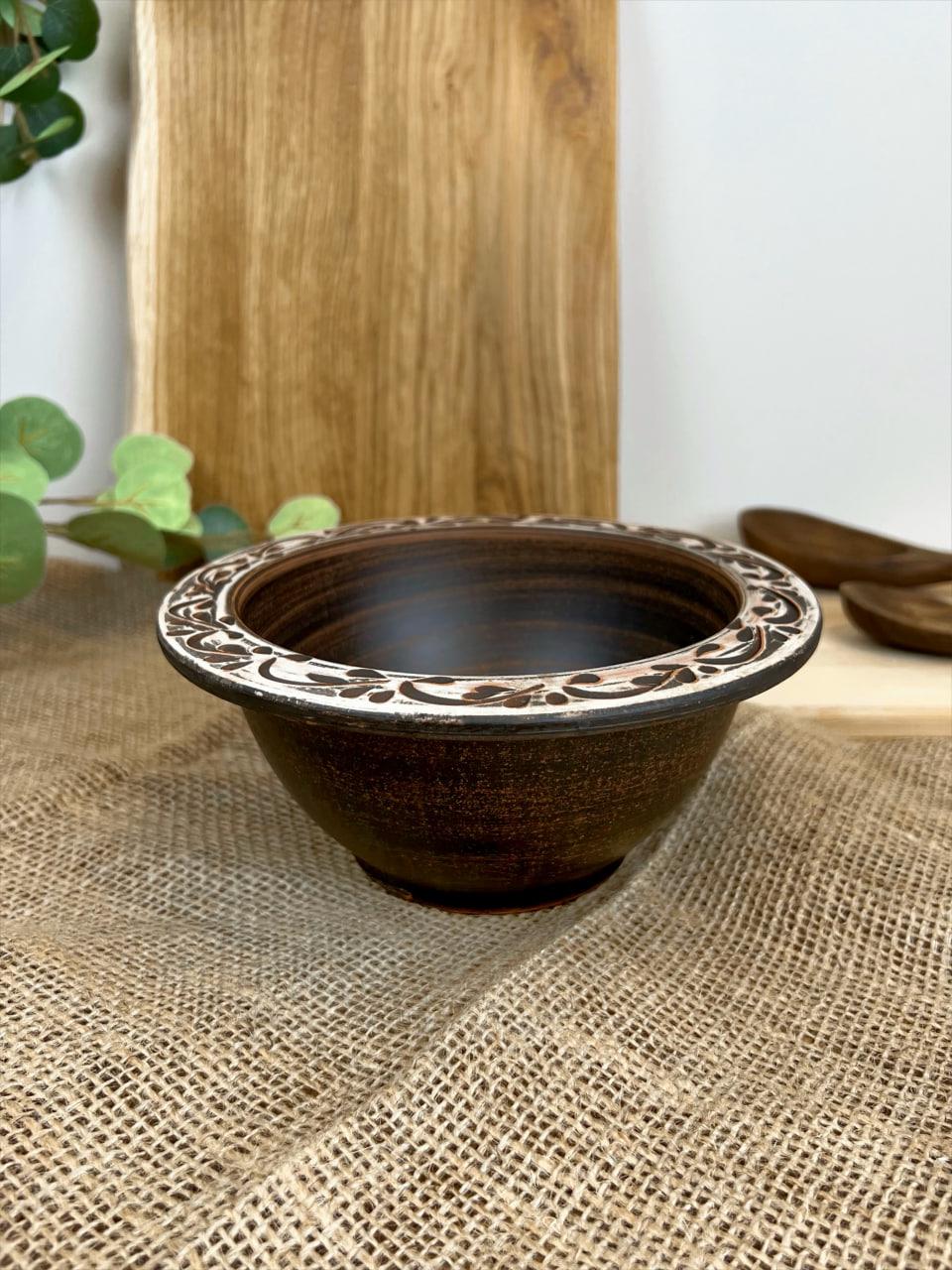 Миска для галушек керамическая глиняная резная ангоб 0,7 л (3001-10)