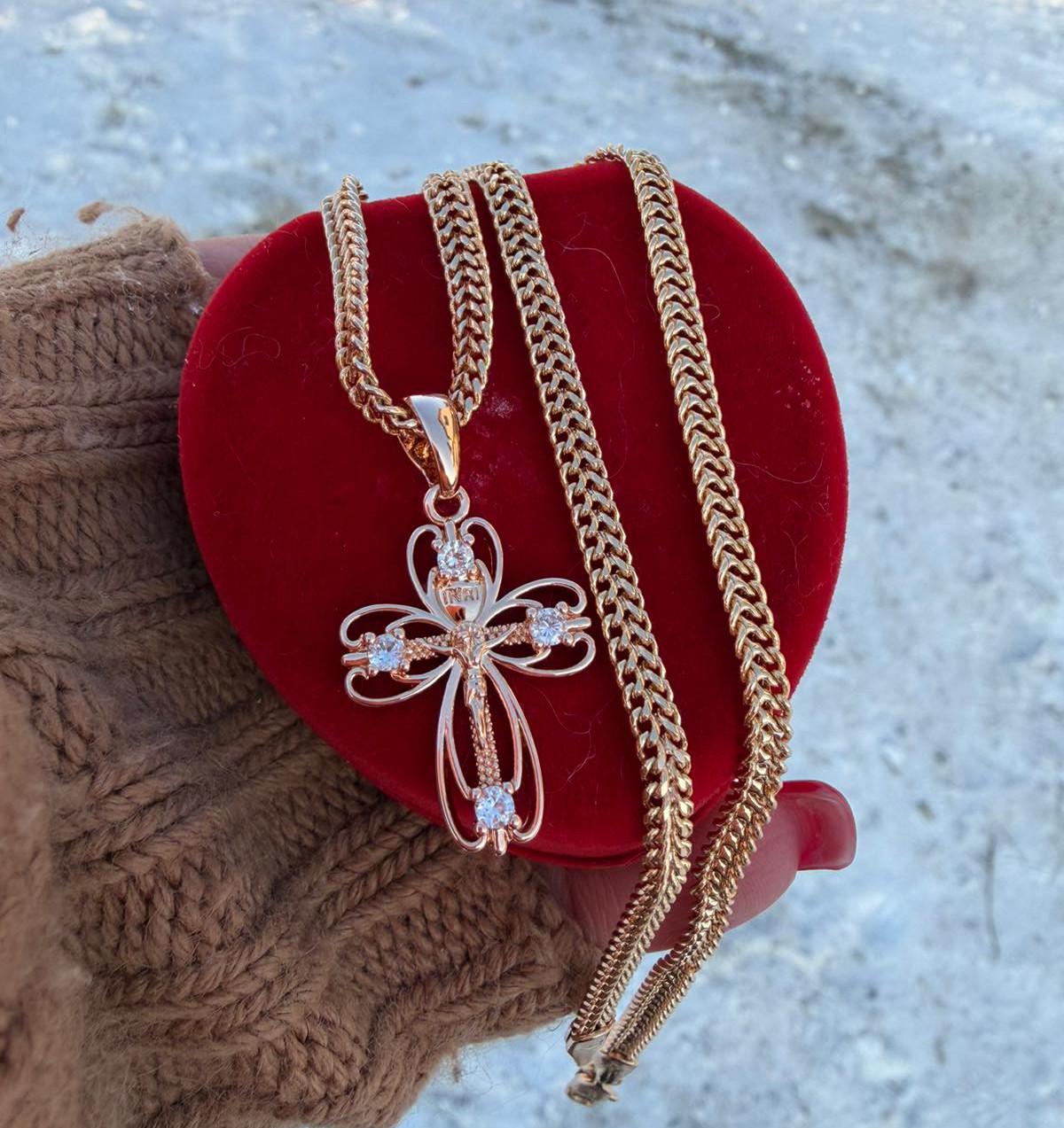 Набор украшений Xuping цепочка плетение Колосс 50 см 4 мм/крестик с камешками 3 см 18к 585п Золотой (82-039)