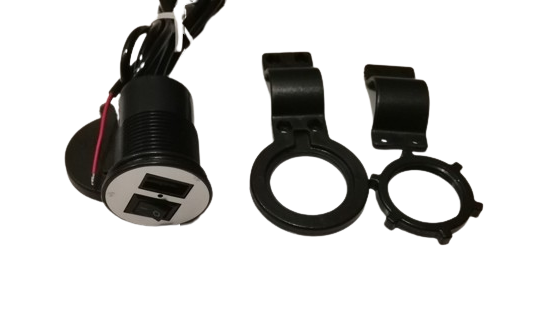 Зарядка USB универсальная на 1 выход на руль (19217736)