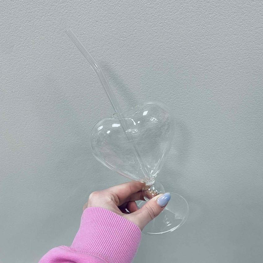 Келих скляний для коктейлів A-Plus 3251 Серце зі скляною трубочкою 230 мл (2472502449) - фото 2