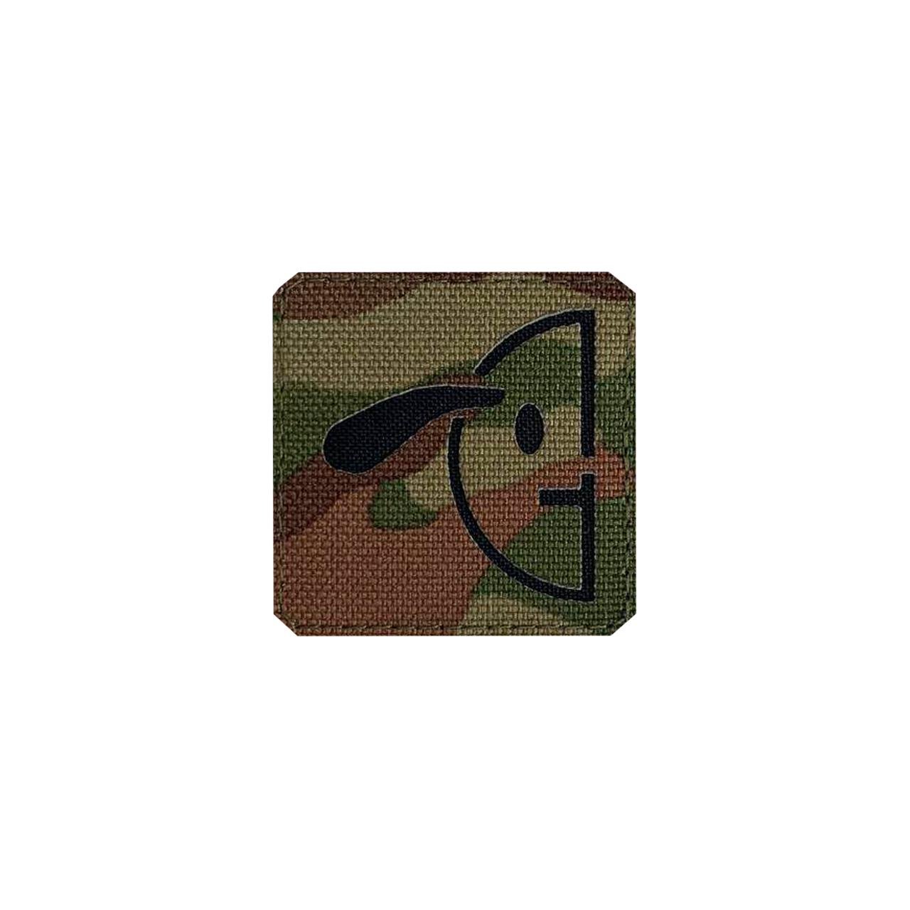Шеврон на липучке Laser Cut Смайлик Честь 5х5 см Мультикам/Черный