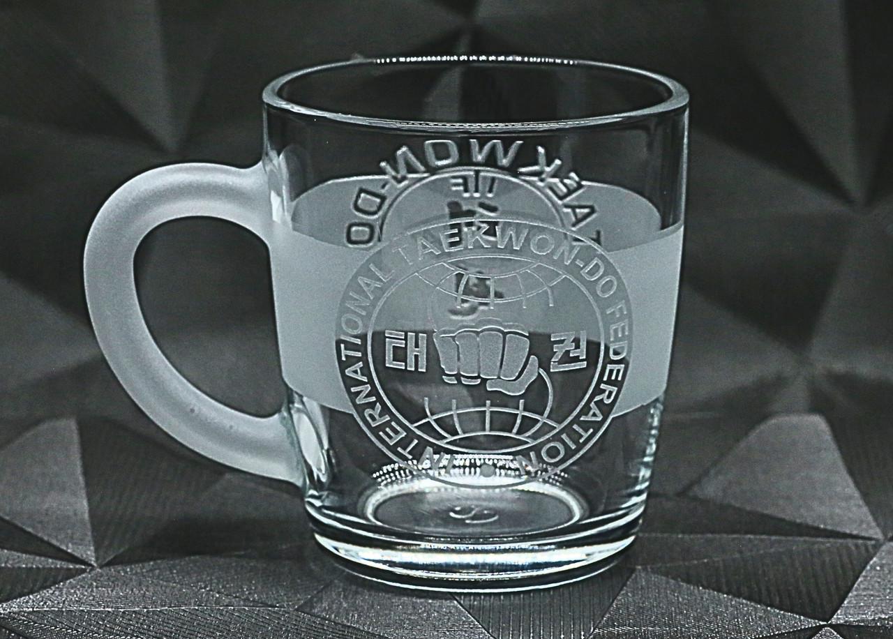 Подарункова дитяча чашка з гравіюванням Таеквон-До ІТФ 350 мл (2497061409)