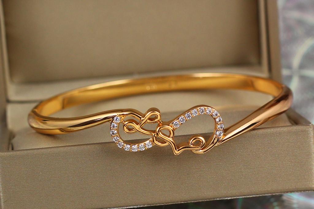 Браслет бэнгл Xuping Jewelry Петелька лове 60 мм 10 мм на руку 17-19 см Золотистый
