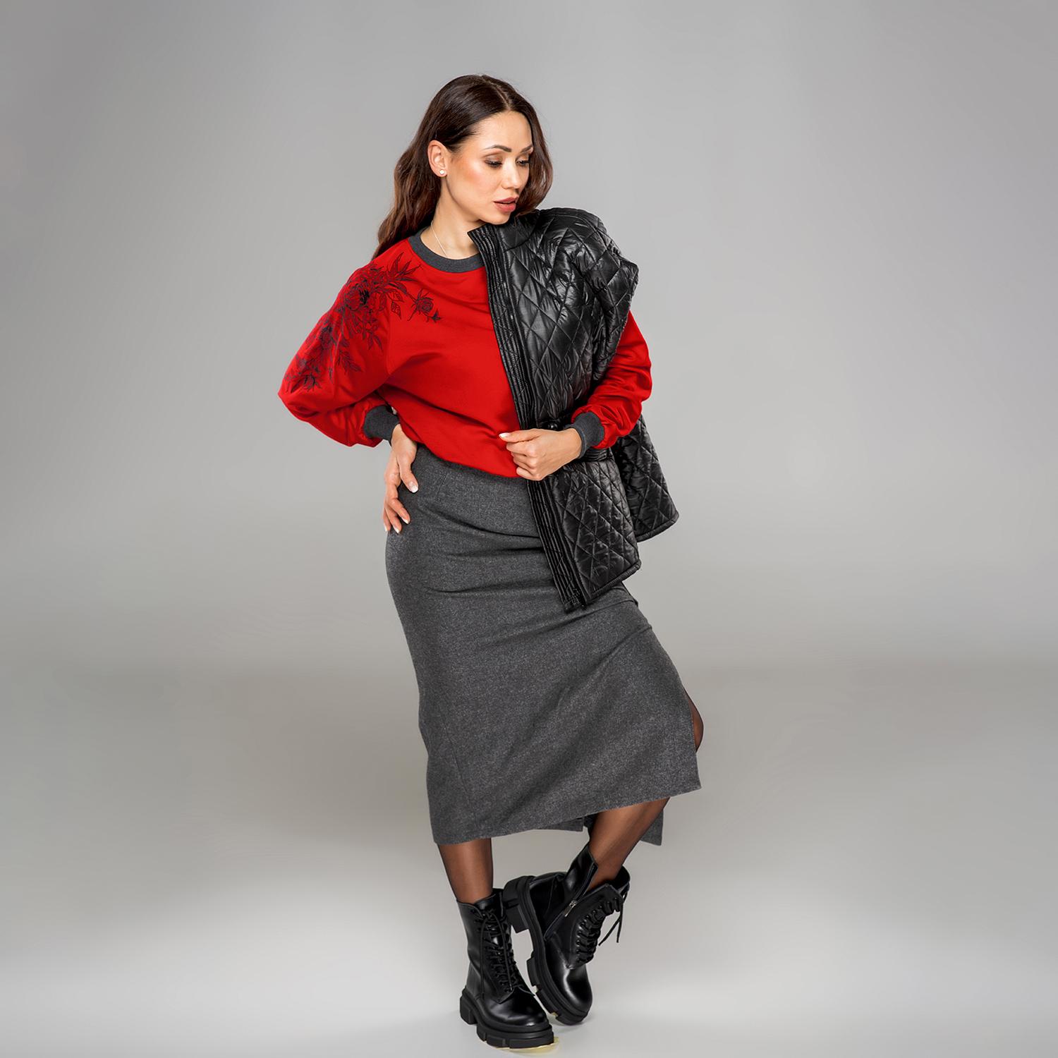 Свитшот с вышивкой BATIAR Цветы пионы M-L Красный - фото 3 Свитшот с вышивкой BATIAR Цветы пионы M-L Красный - фото 3