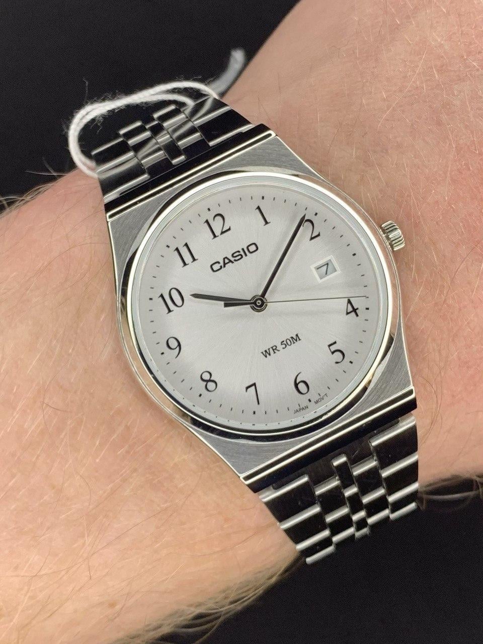 Наручний годинник чоловічий Casio MTP-B145D-7B Timeless Collection з сталевим корпусом Білий (2677501955)