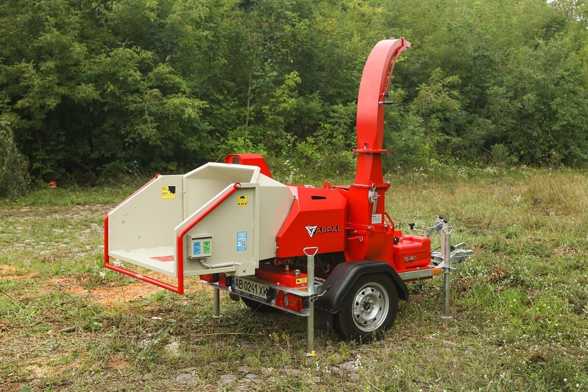 Подрібнювач гілок Arpal на щепу з бензиновим двигуном (МК-170БД) - фото 17