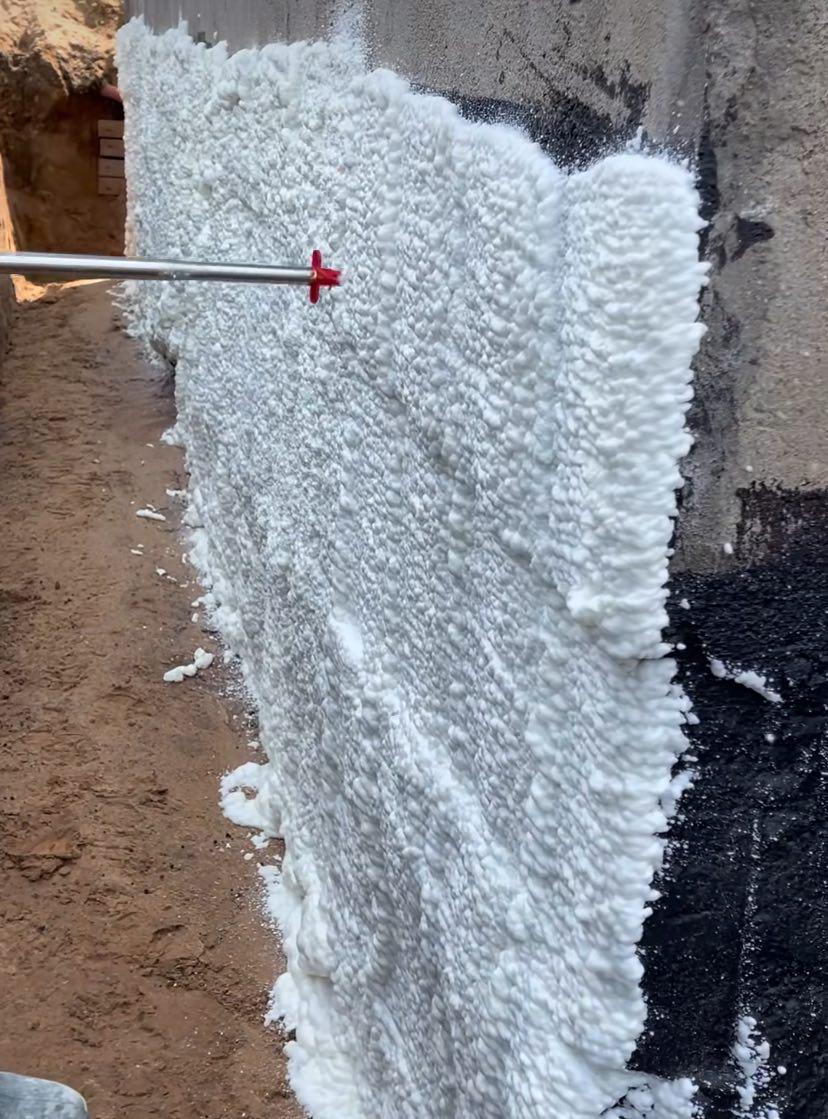 Утеплювач-термоізоляція Gudfor A++ 850 мл 12 шт. з пістолетом (03-9-1-029-12) - фото 13 Утеплювач-термоізоляція Gudfor A++ 850 мл 12 шт. з пістолетом (03-9-1-029-12) - фото 13