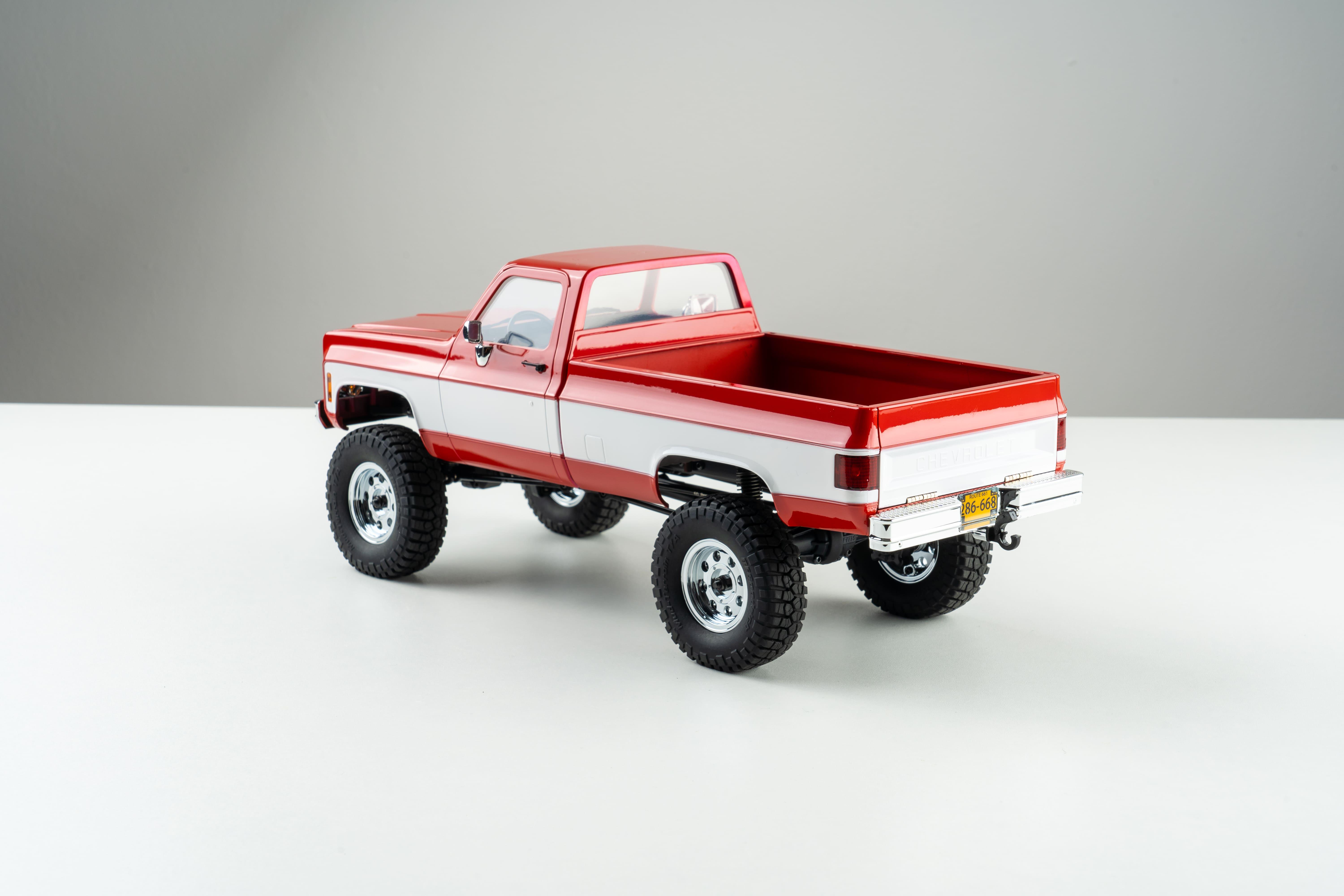 Машинка на радиоуправлении FMS 1:18Chevrolet K10 RTR Красный - фото 16 Машинка на радиоуправлении FMS 1:18Chevrolet K10 RTR Красный - фото 16