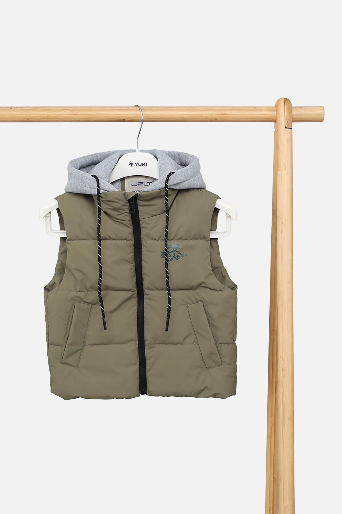 Жилет для мальчика утепленный ЦБ-00289742 98 см Хаки