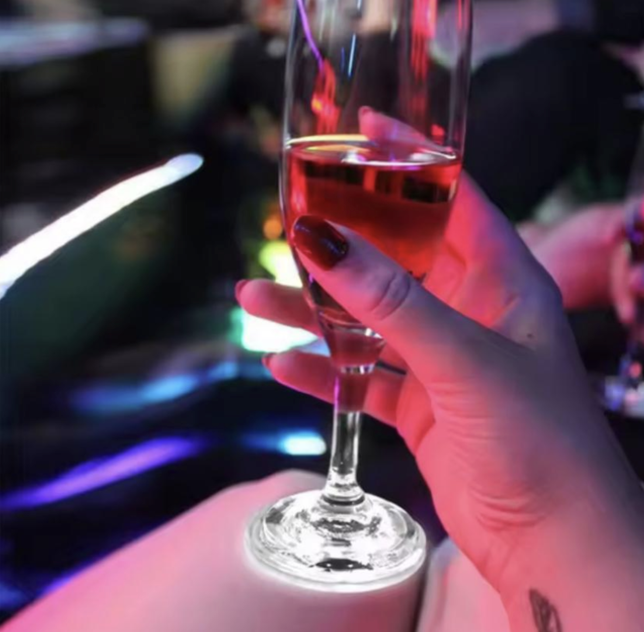 Підстаканник з світодіодною підсвіткою 1 шт. Blue (545164455) - фото 10 Підстаканник з світодіодною підсвіткою 1 шт. Blue (545164455) - фото 10