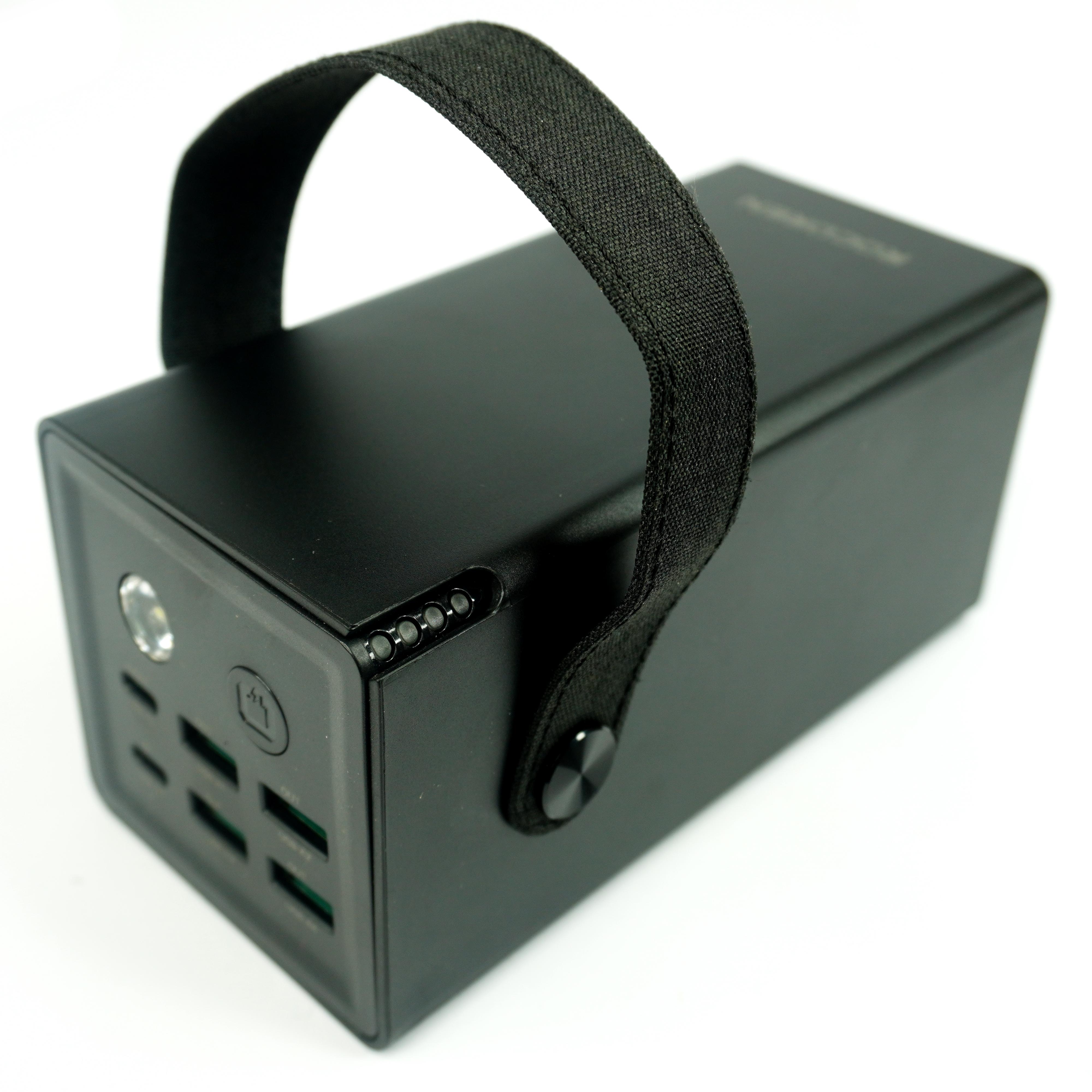 Повербанк Rocoren на 50000 мАч 22.5 W (4А+2С) с 6 USB-портами и фонариком (060115) - фото 5