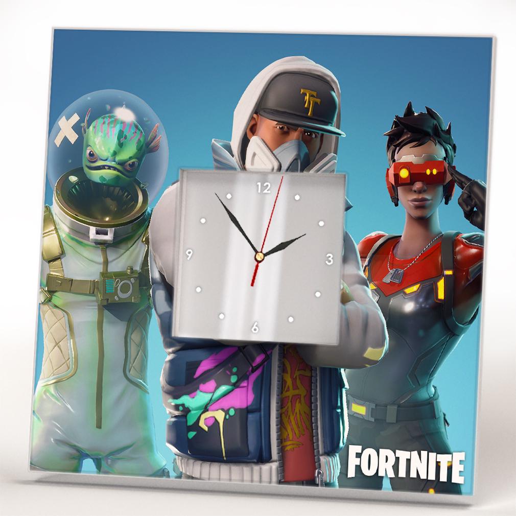 Часы Персонажи игры ''Fortnite'' 260x260 мм (C04421)
