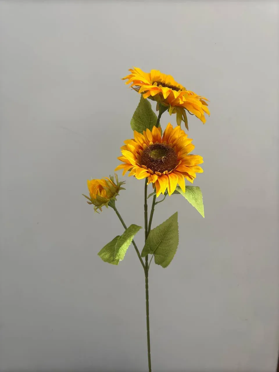 Искусственная ветка подсолнуха на 3 цветка декоративный подсолнух с листьями (P0036) Искусственная ветка подсолнуха на 3 цветка декоративный подсолнух с листьями (P0036)