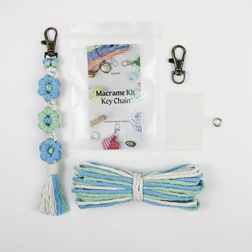 Набор макраме для рукоделия для ручной вязки плетеного брелока Цветы для ключей трехцветный 20х2,2 см Белый/Голубой/Светло-зеленый Набор макраме для рукоделия для ручной вязки плетеного брелока Цветы для ключей трехцветный 20х2,2 см Белый/Голубой/Светло-зеленый