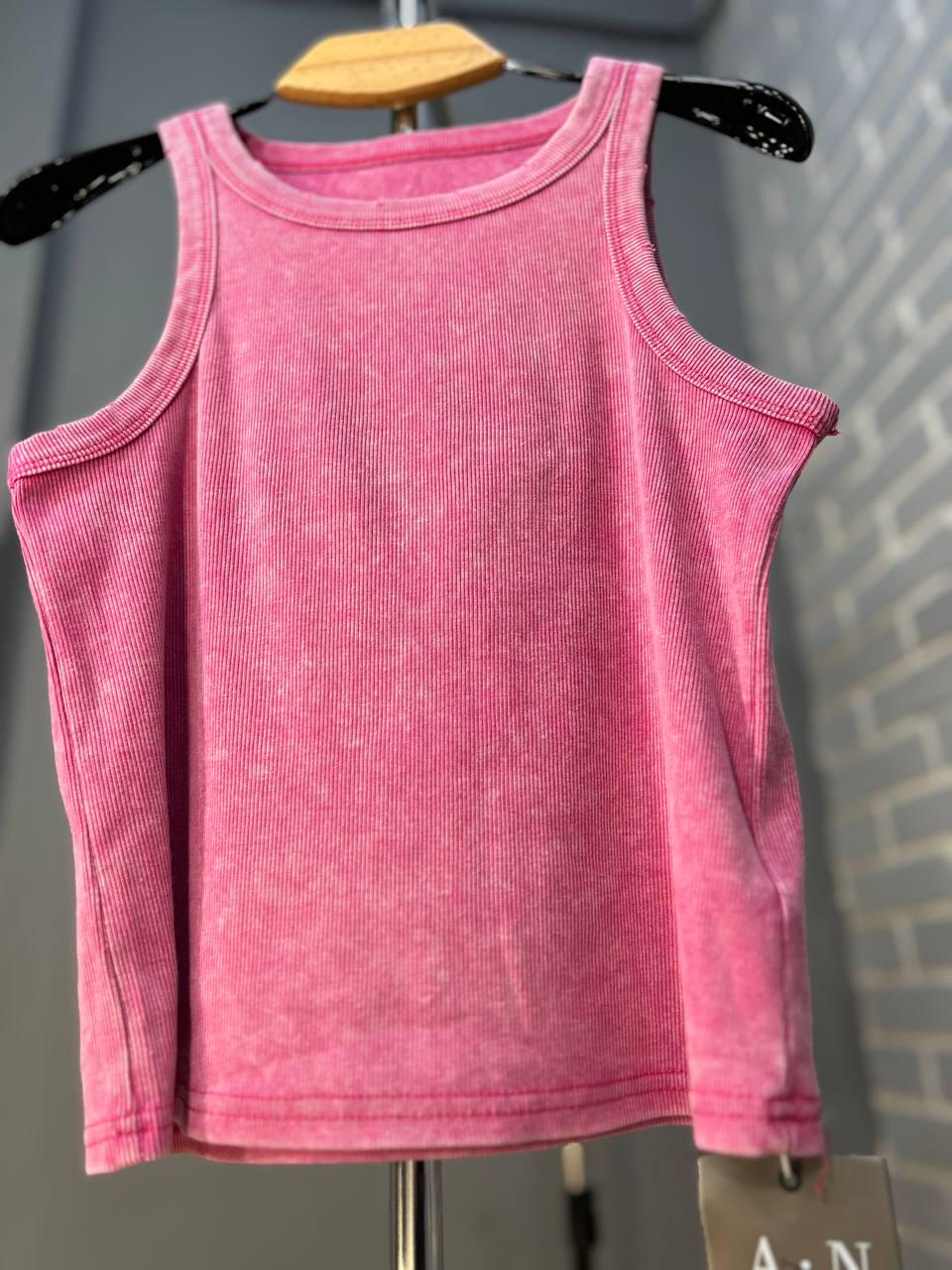 Майка женская YI FANG 501-2733 вареная рубчик порезанные швы OS Розовый (2233) - фото 5 Майка женская YI FANG 501-2733 вареная рубчик порезанные швы OS Розовый (2233) - фото 5