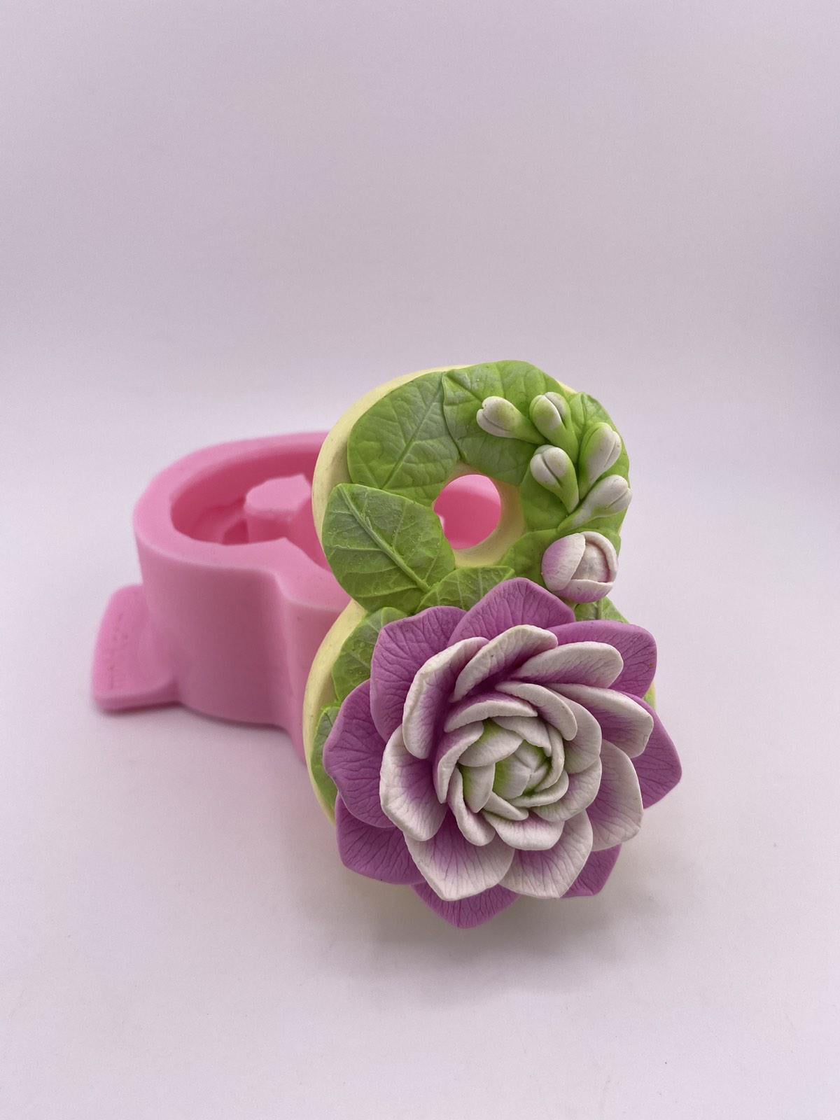 Молд силиконовый 8-ка с ранункулюсом (8723)