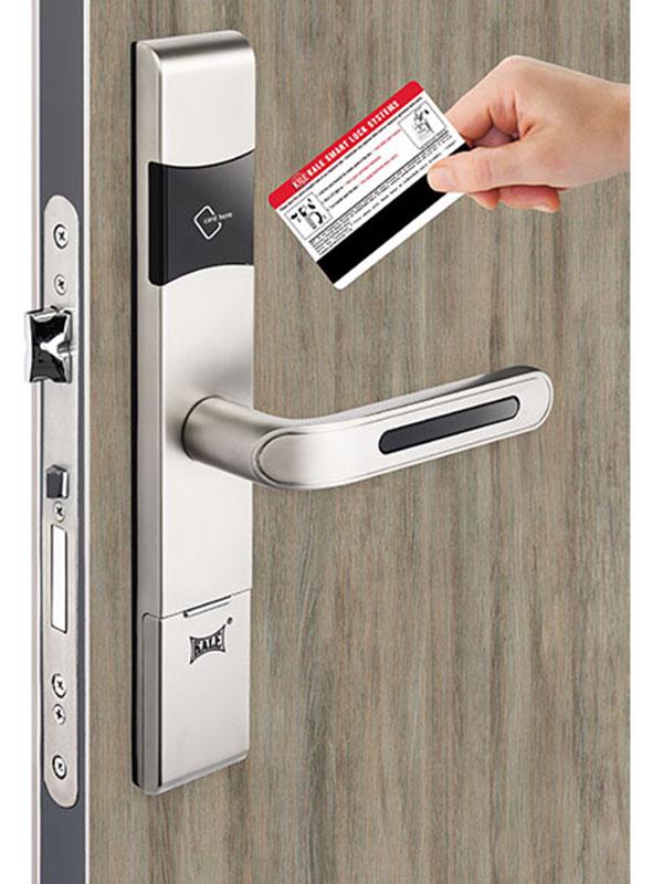 Электронный карточный замок серия Luxury правосторонний (1-30221) - фото 3 Электронный карточный замок серия Luxury правосторонний (1-30221) - фото 3