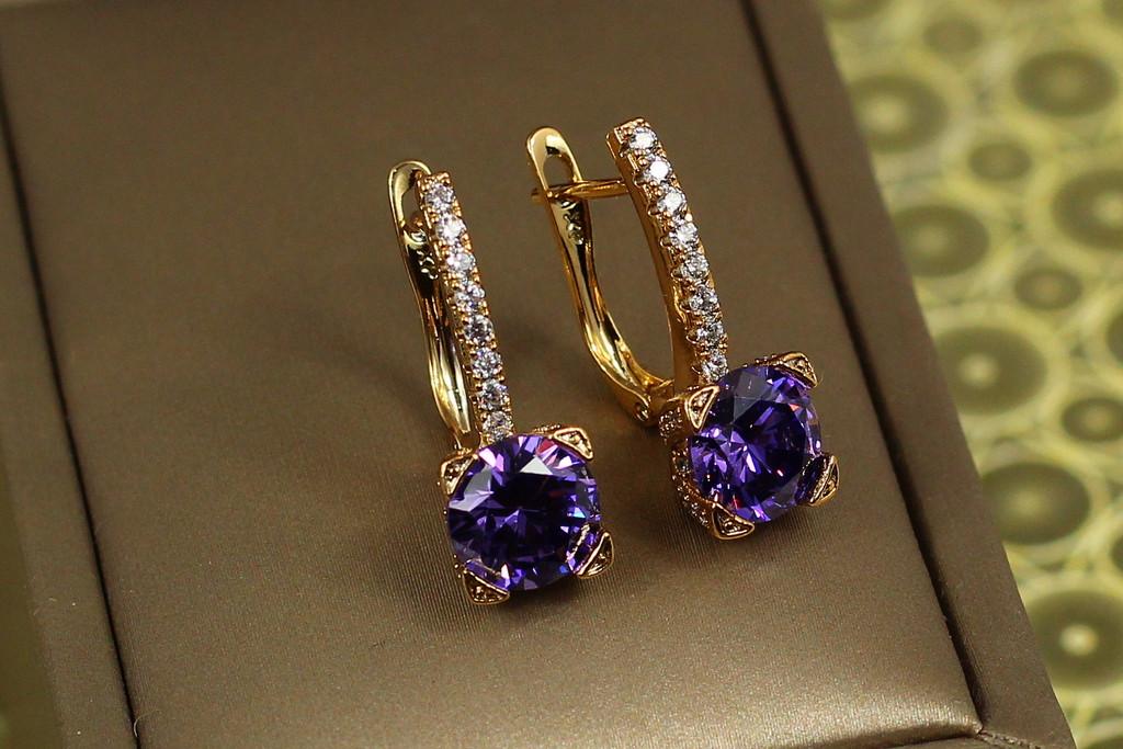 Серьги Xuping Jewelry Свет в окне с фиолетовым камнем 2,2 см Золотистый (2268243807)