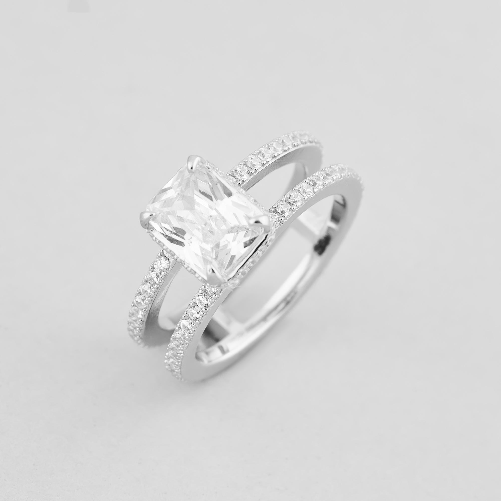 Серебряное кольцо Minimal Королевская прихоть р. 18 (14708)