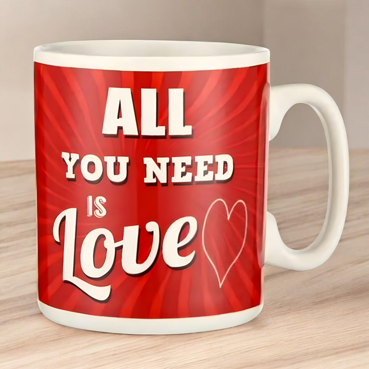 Кружка керамическая "All you need is LOVE" 1 л Красный