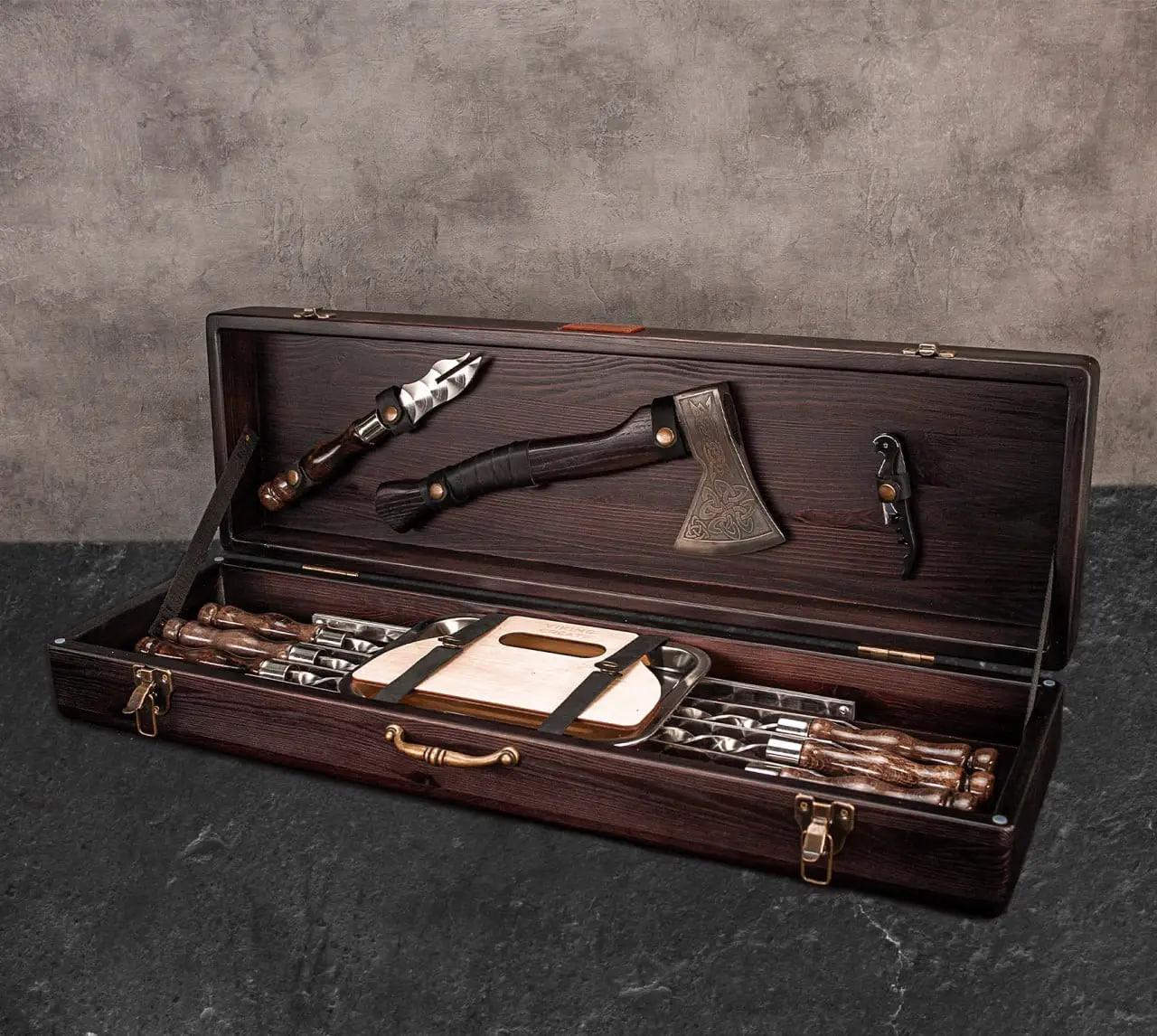 Набор шампуров Viking Дагр в деревянном кейсе 13 пр. (015-WC)