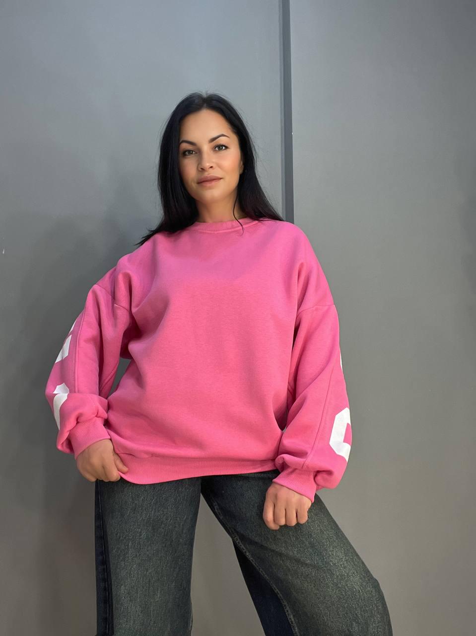 Свитшот женский DAVRAS 8174 CHICAGO удлиненный утепленный на флисе OS Малиновый (1242) - фото 7 Свитшот женский DAVRAS 8174 CHICAGO удлиненный утепленный на флисе OS Малиновый (1242) - фото 7