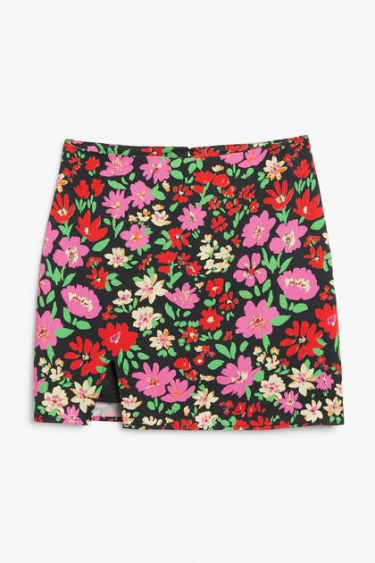 Юбка Monki 1092655П Цветы р. 40 Черный