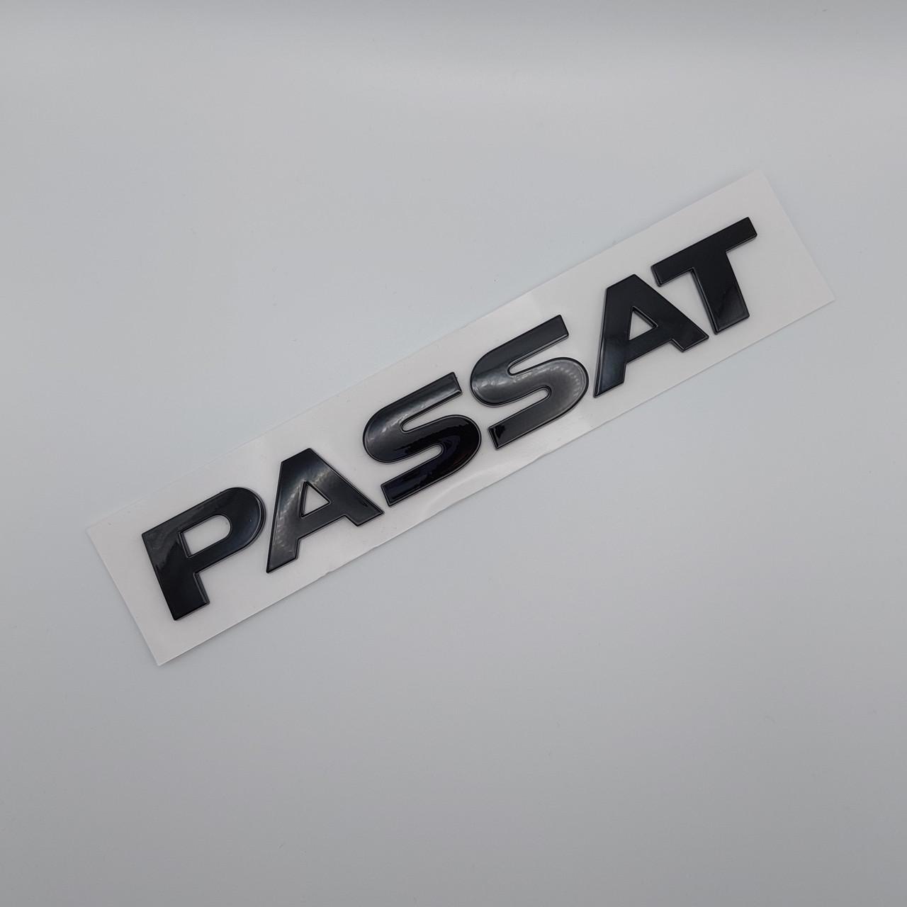 Эмблема надпись Passat Volkswagen ABS 18х2,3 см Черный глянцевый (1704374409)