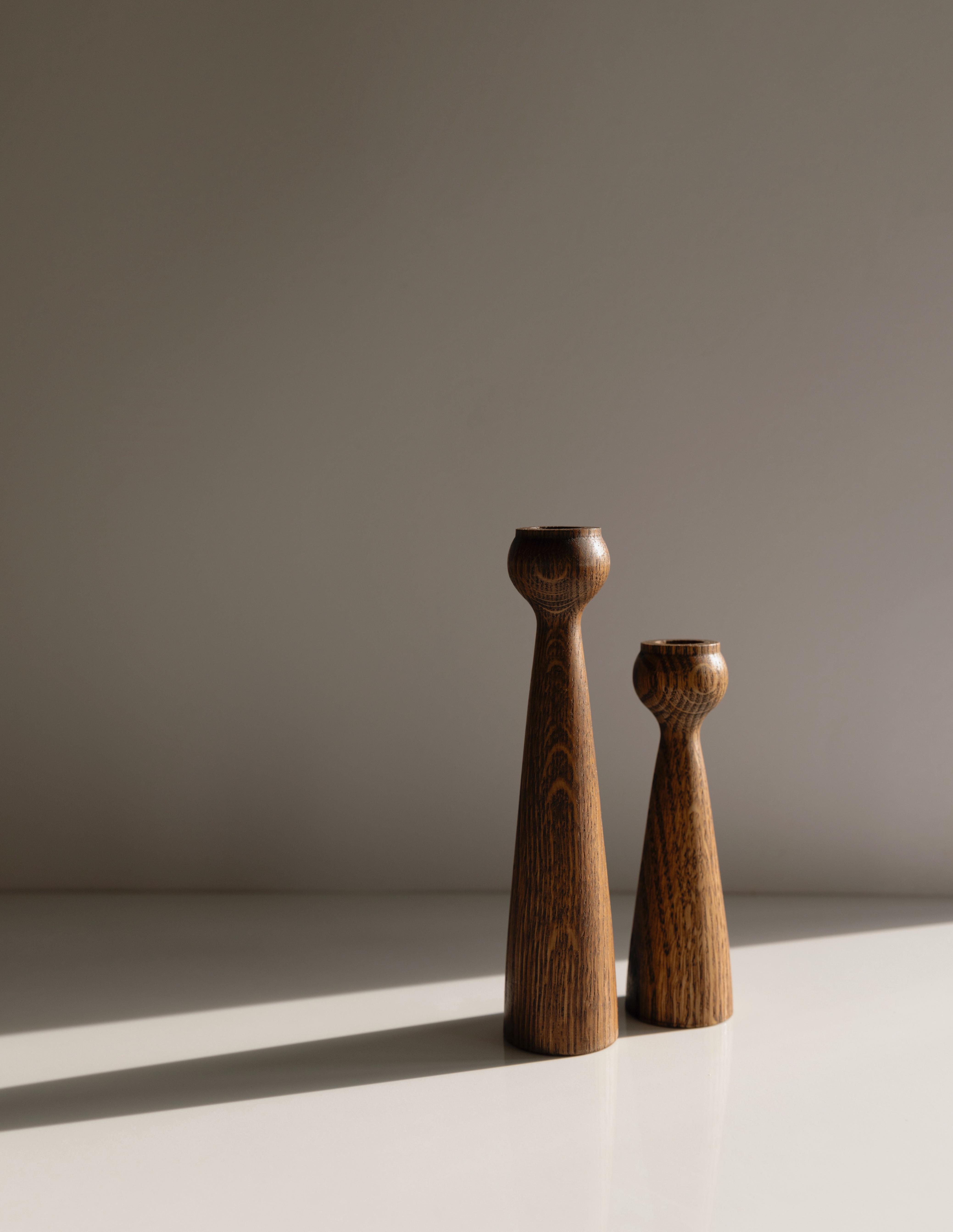 Набор подсвечников из дуба в скандинавском стиле для интерьера дома 2 шт.